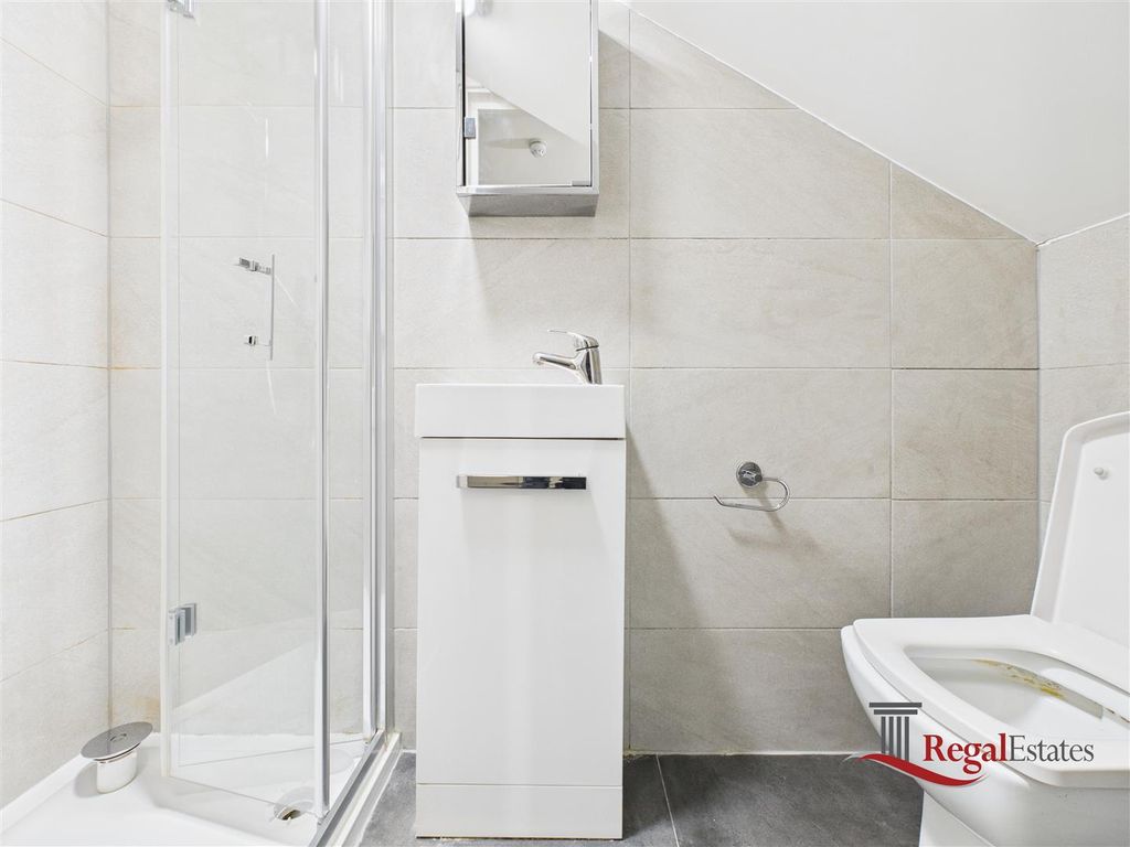 Property photo 2 of 5 Cam02489G0-Pr0254-Still002.Jpg