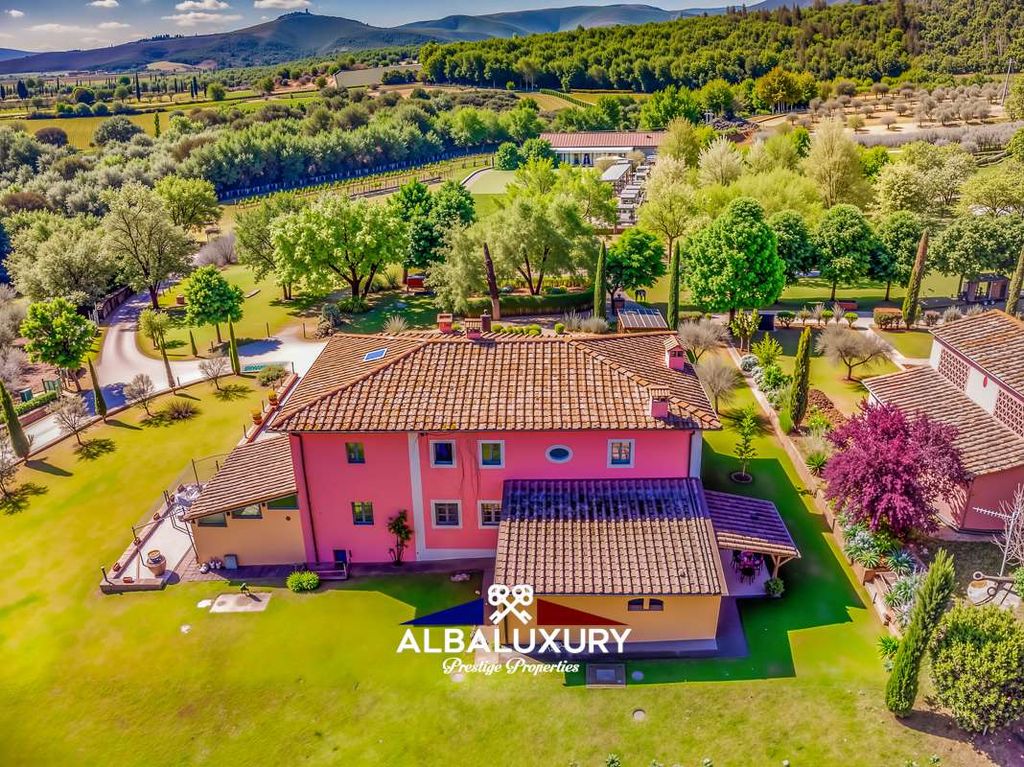 Property photo 2 of 43