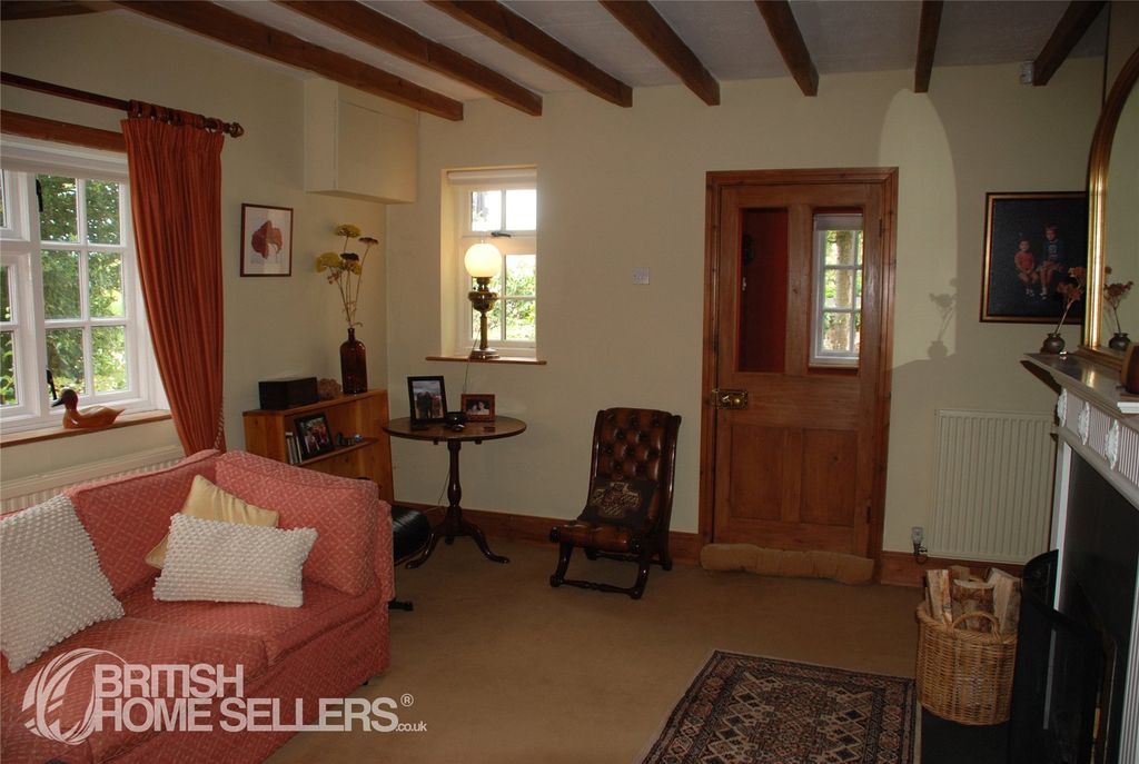 Property photo 3 of 17 Picture No. 16