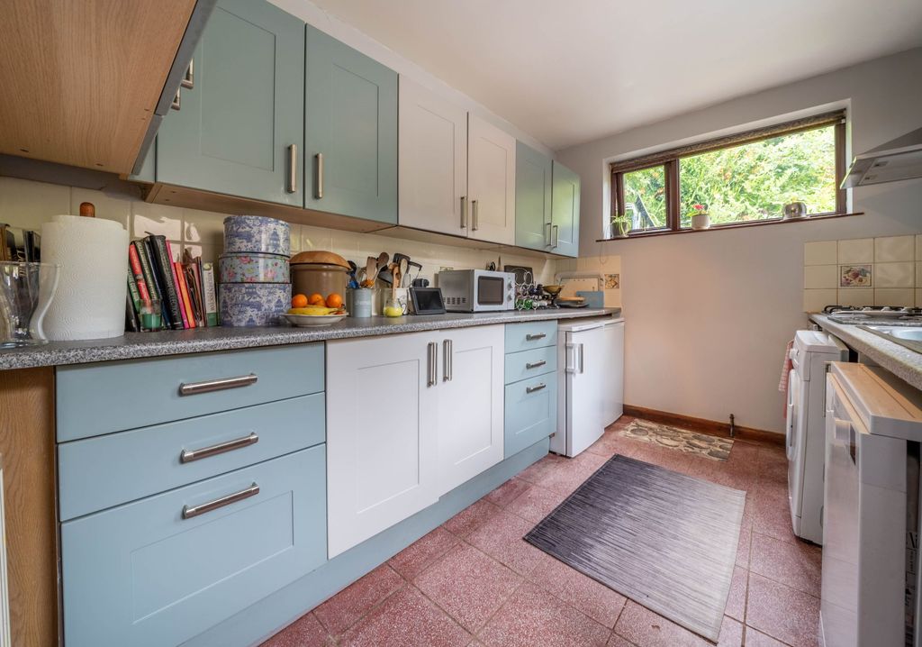 Property photo 1 of 22