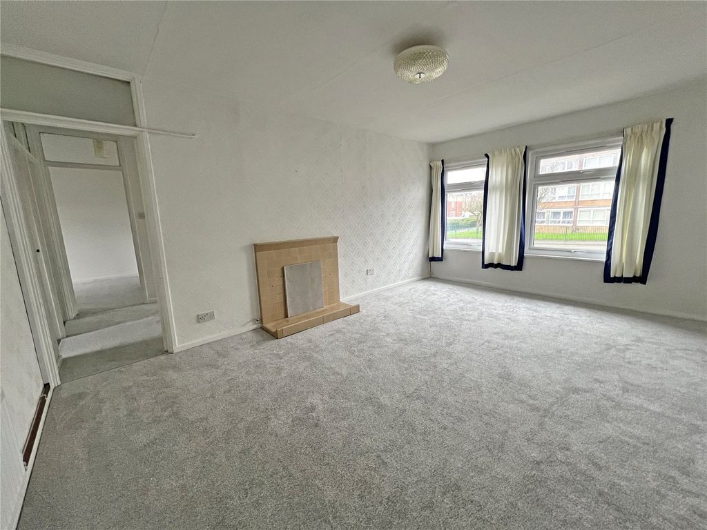 Property photo 2 of 12 Picture No. 03