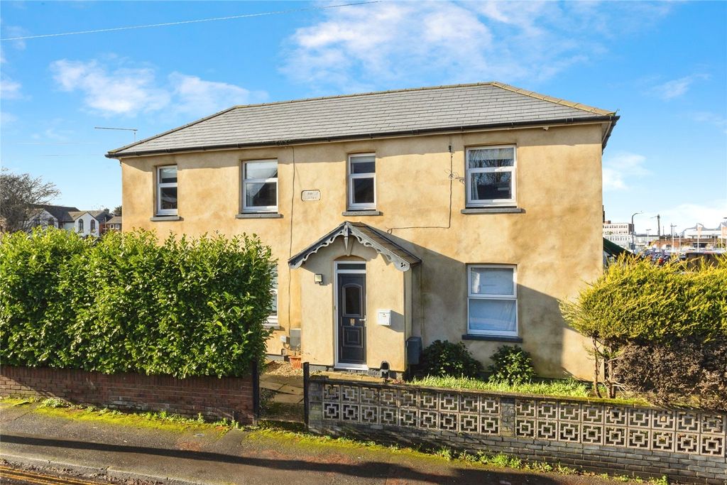 Property photo 1 of 17 Picture No. 15