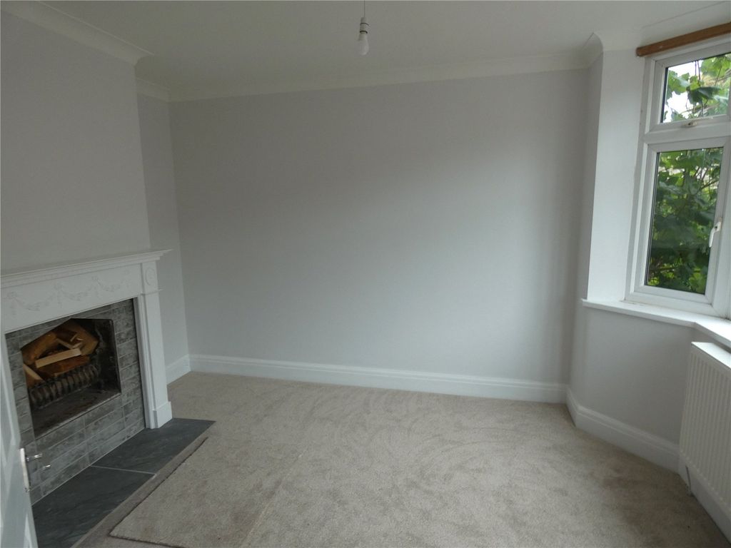 Property photo 2 of 13 Picture No. 38