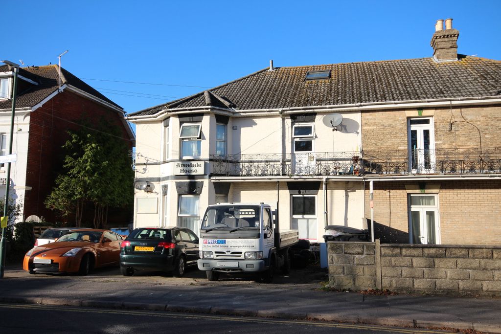 Property photo 1 of 4 Img_7938