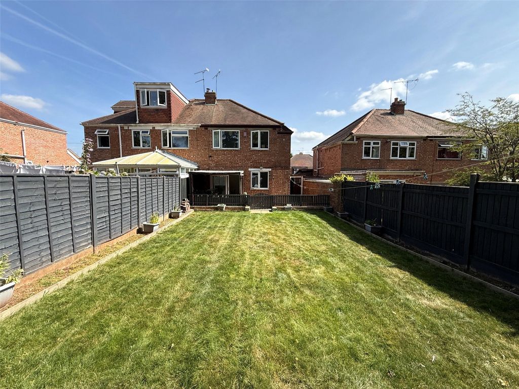 Property photo 3 of 17 Picture No. 50