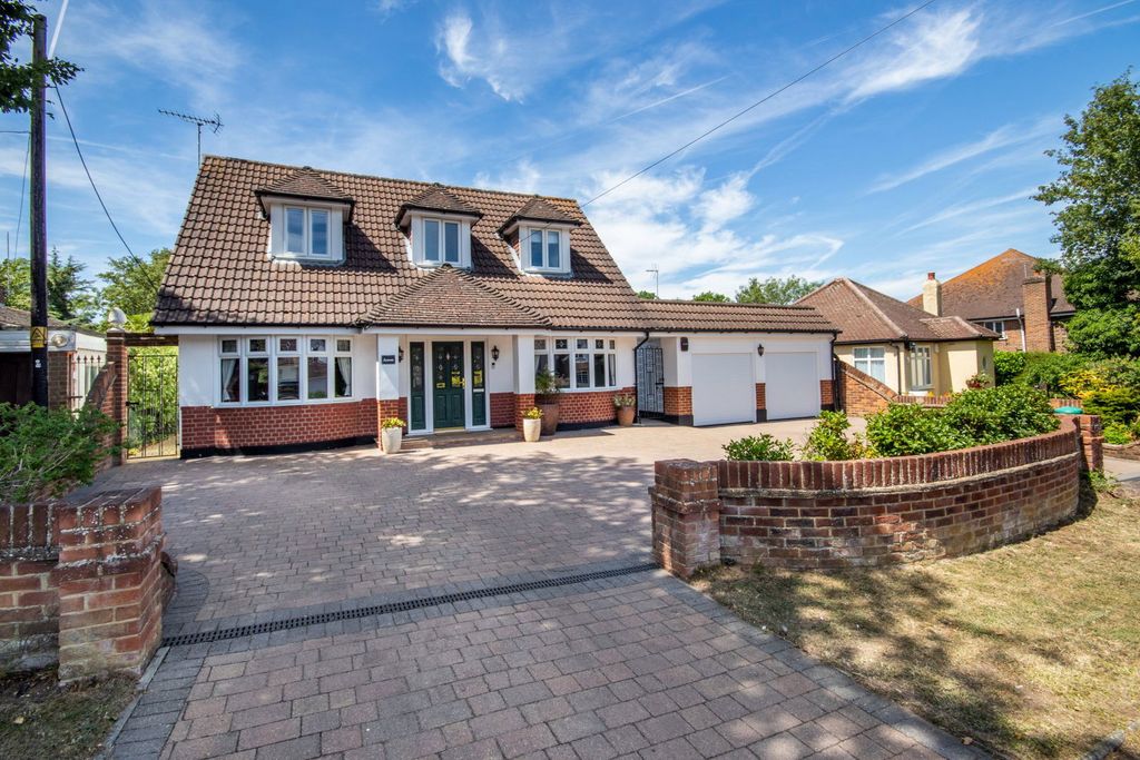 Property photo 1 of 30