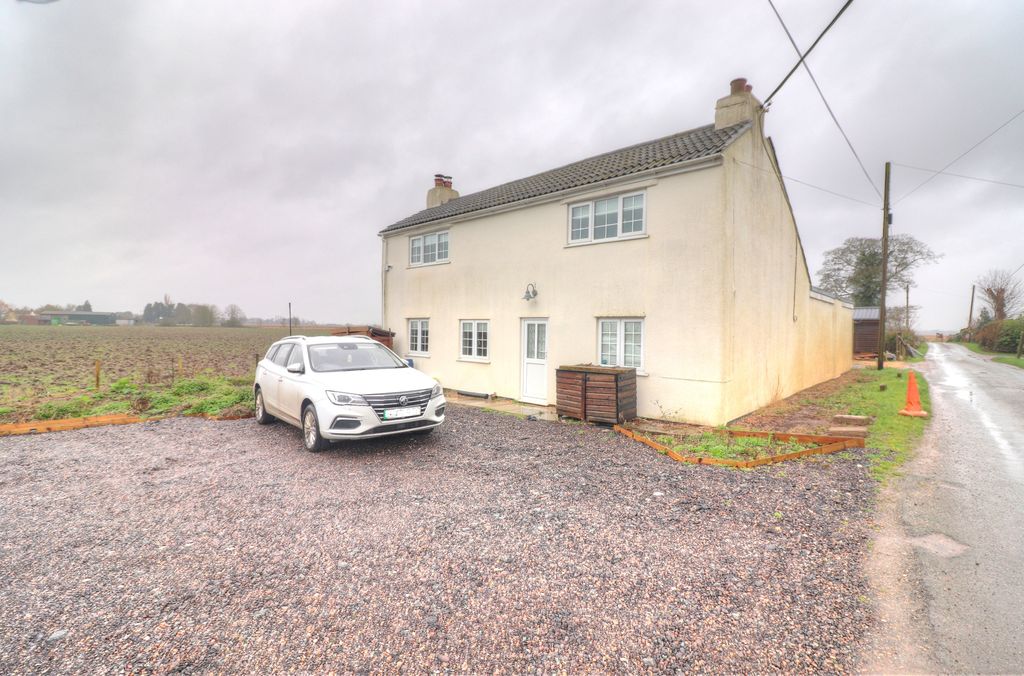 Property photo 1 of 17 Front