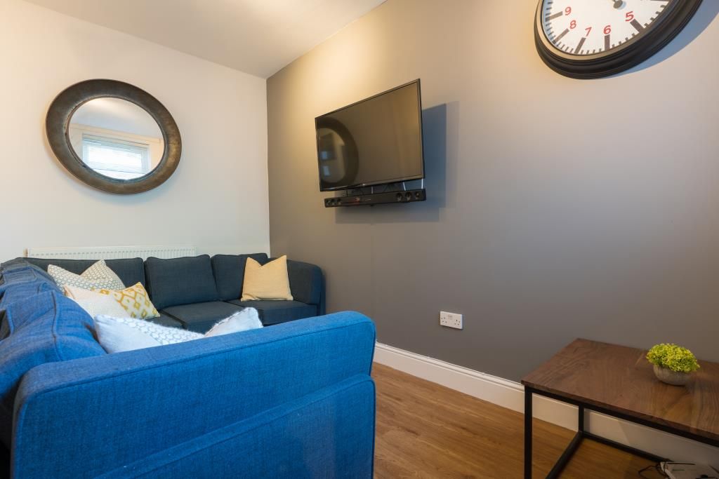 Property photo 1 of 14 Photo 0