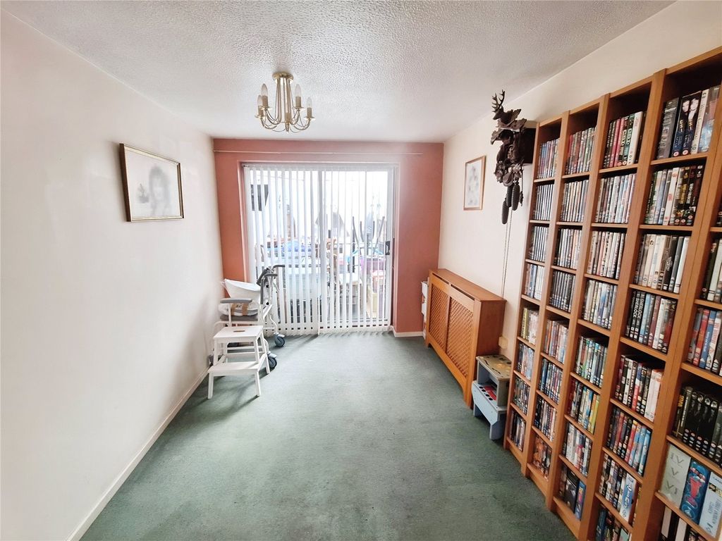 Property photo 3 of 13 Dining Room