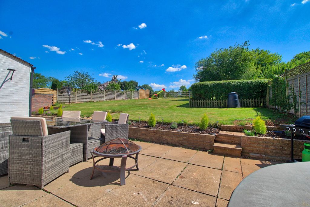 Property photo 3 of 27 Img_9645