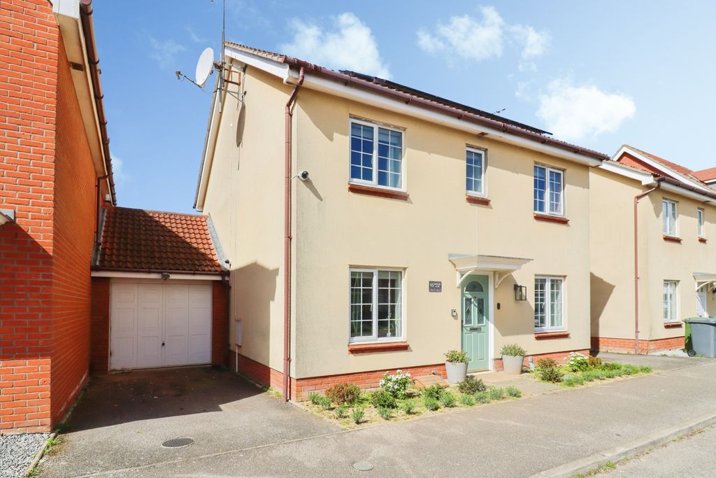 Property photo 2 of 20