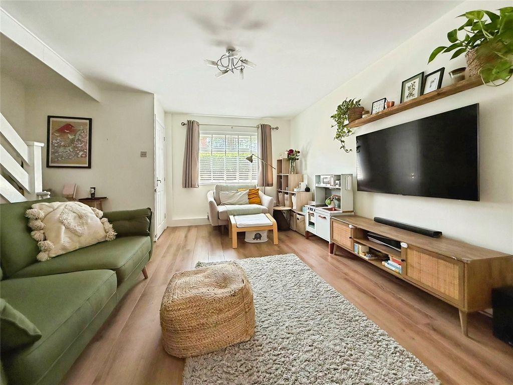 Property photo 3 of 11 Picture No. 06