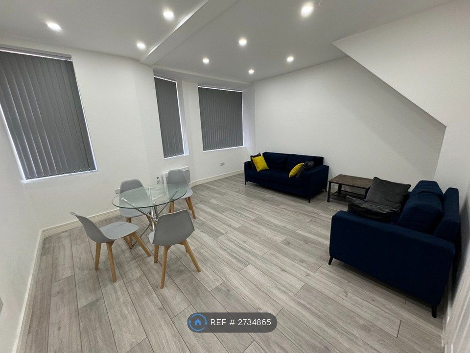 Property photo 2 of 11 Lounge-Pic2