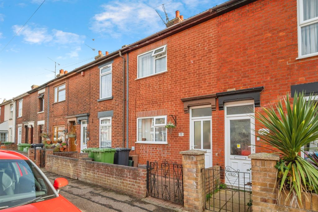 Property photo 1 of 17