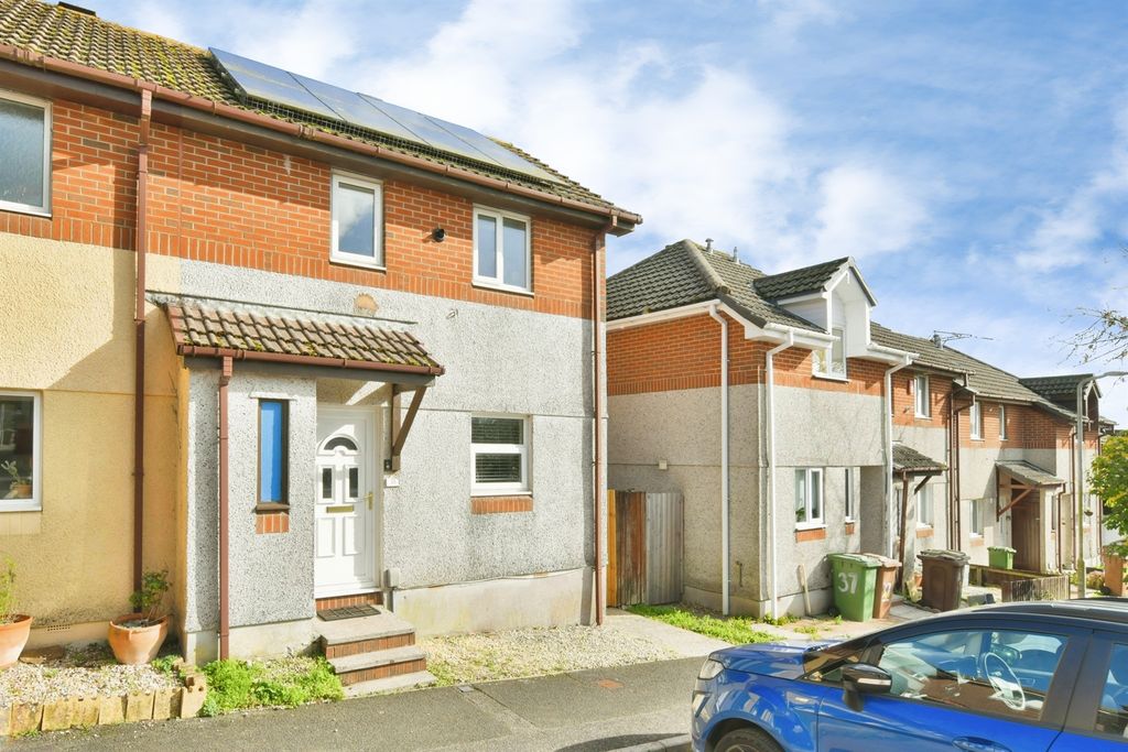 Property photo 1 of 19