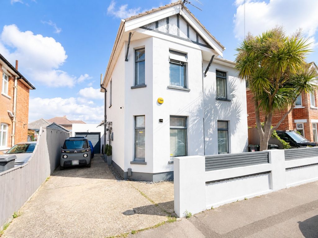 Property photo 1 of 18 Img_9099