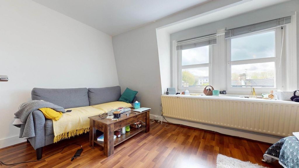 Property photo 1 of 1