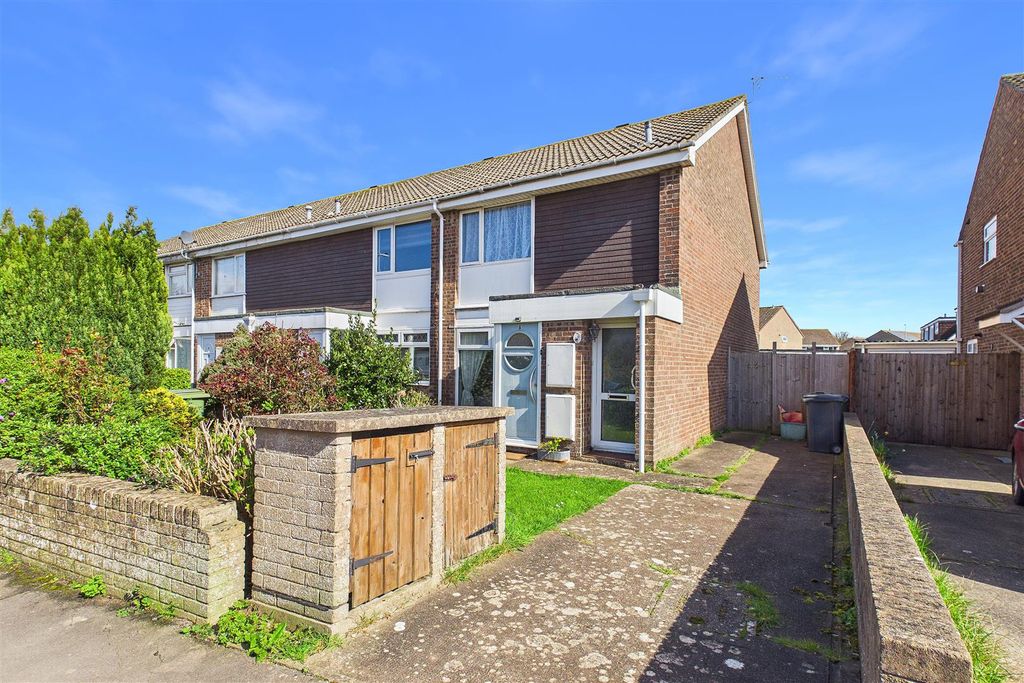 Property photo 1 of 7