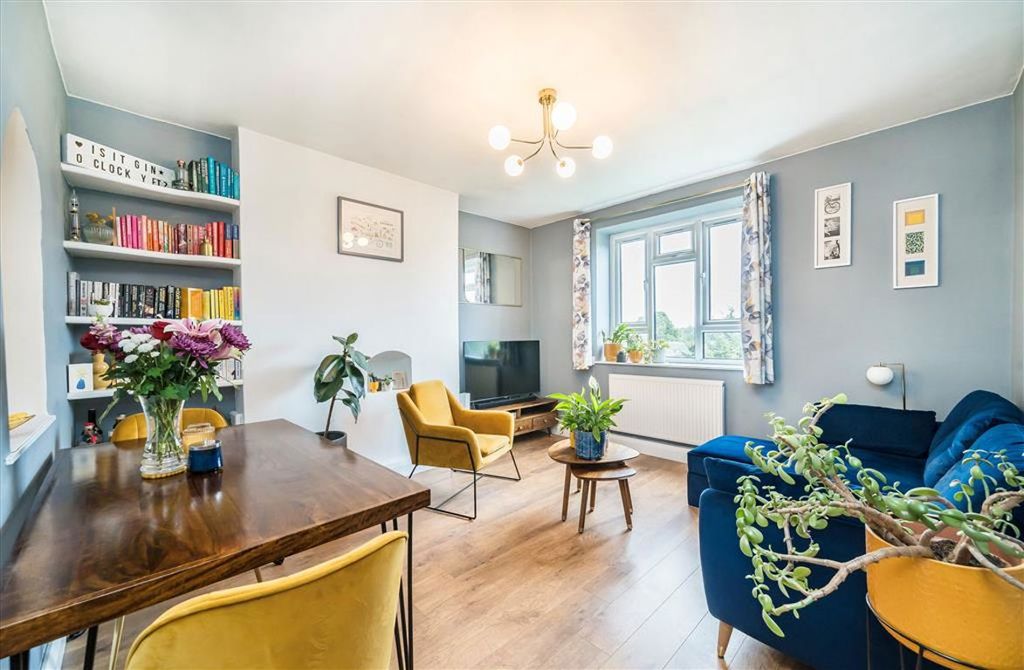 Property photo 1 of 7