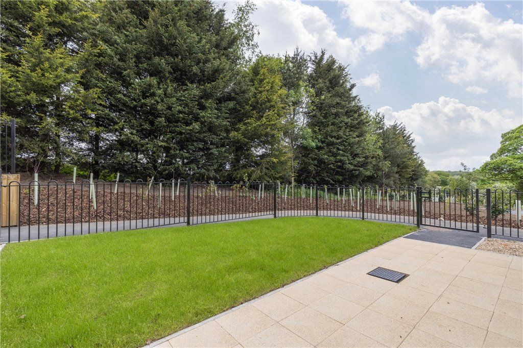 Property photo 3 of 17 Picture No. 25