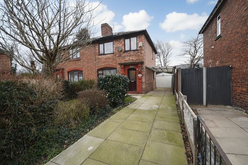 Property photo 1 of 12