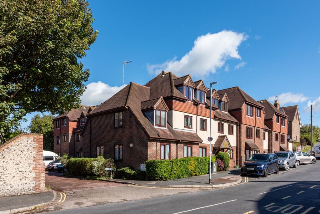 Property photo 1 of 13 4495640