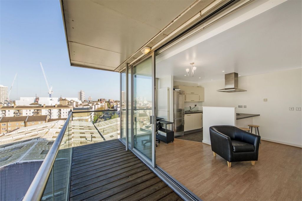 Property photo 2 of 14 Picture 2