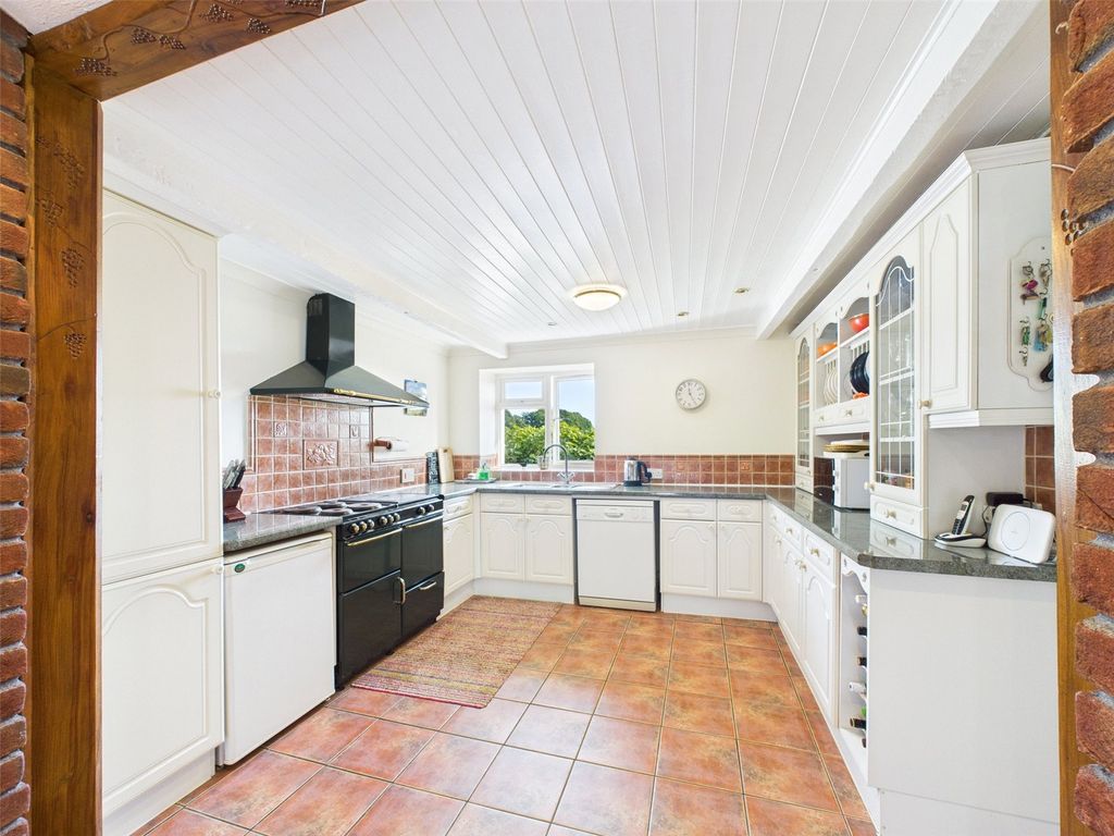 Property photo 3 of 29 Picture No. 20