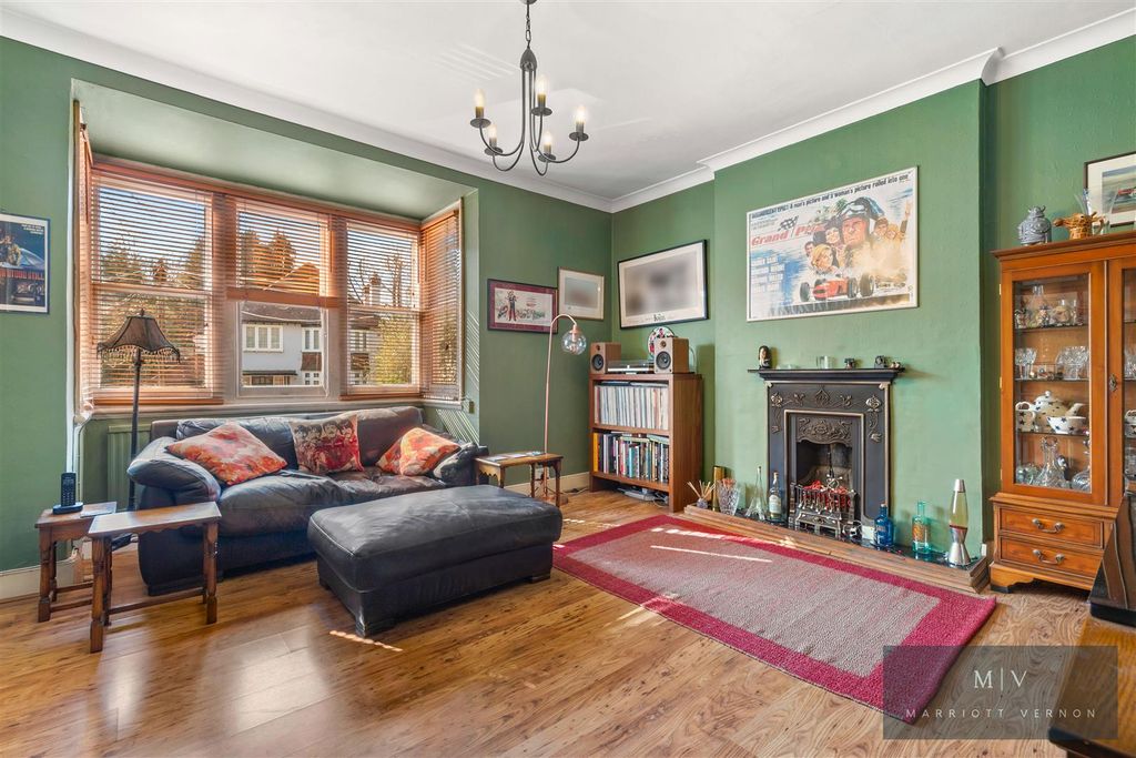 Property photo 2 of 10 Dale Road 5 F2 MV-1.Jpg