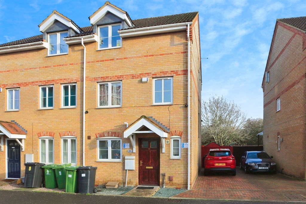 Property photo 1 of 9