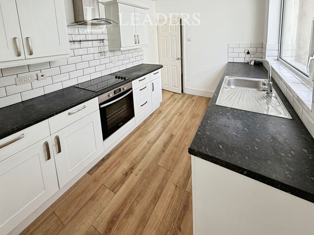 Property photo 2 of 13 Pbox-Img.Jpg