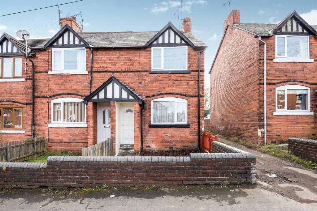 Property photo 1 of 12