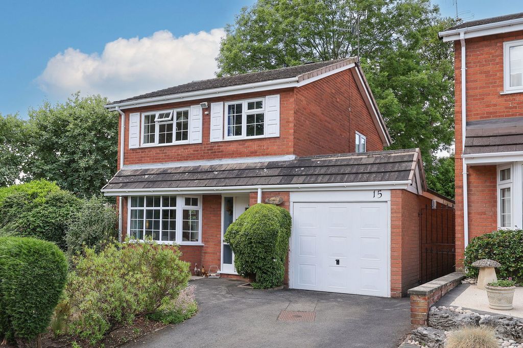 Property photo 1 of 44