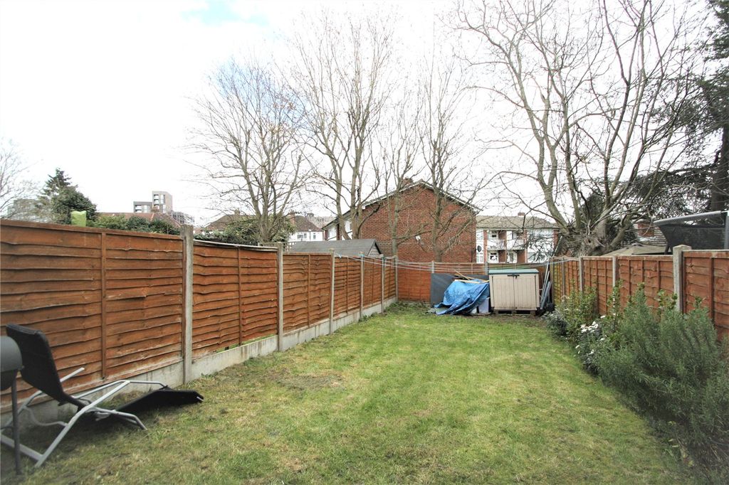 Property photo 1 of 8 Picture No. 12