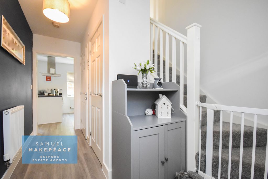 Property photo 3 of 26 Gallery