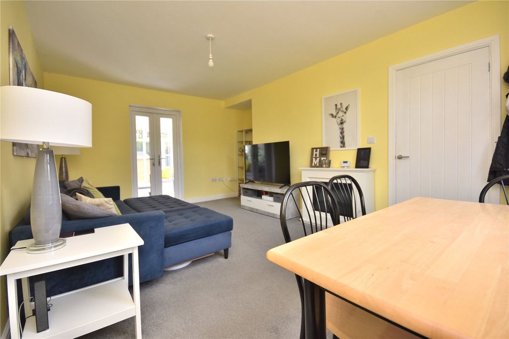 Property photo 2 of 17 Picture No. 20