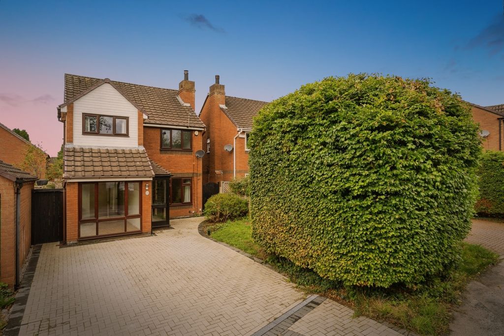 Property photo 1 of 20 Pbox-Img.Jpg