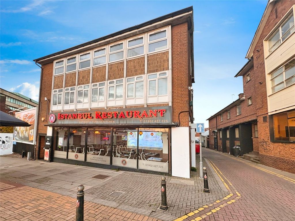 Property photo 1 of 6 Front