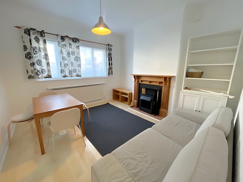 Property photo 1 of 6 4c8d3E2c-E7Ef-4163-Bc77-851A8Fbb3d0E-Unblurred