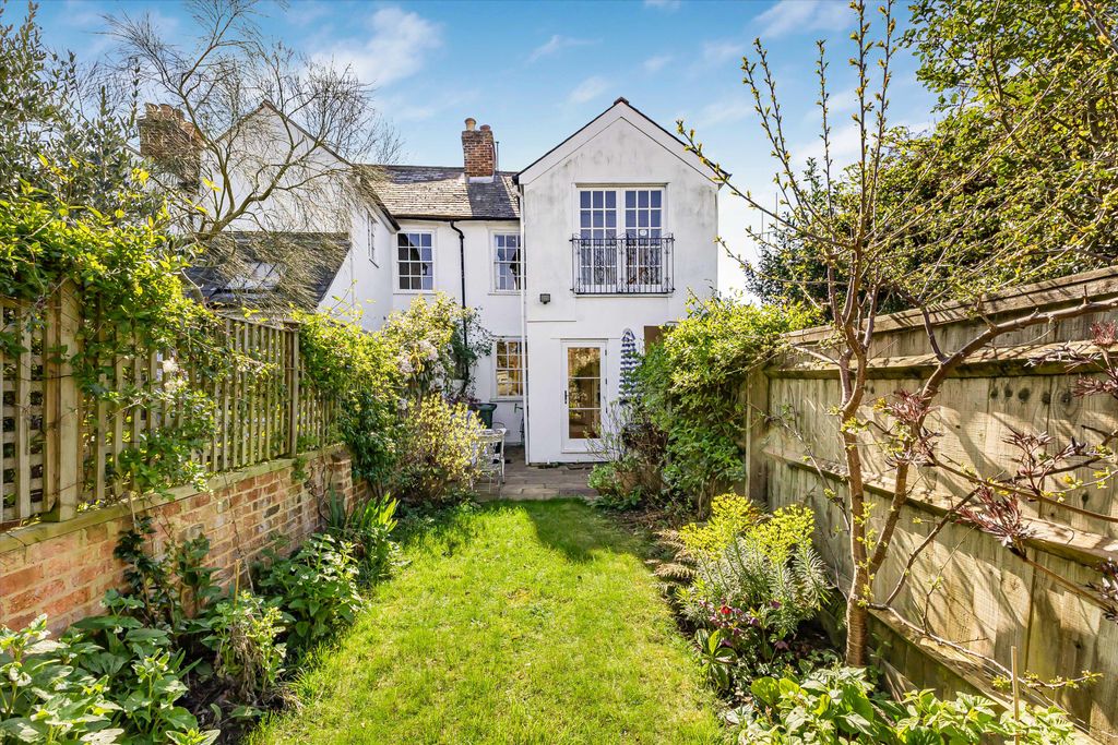 Property photo 1 of 16 Image