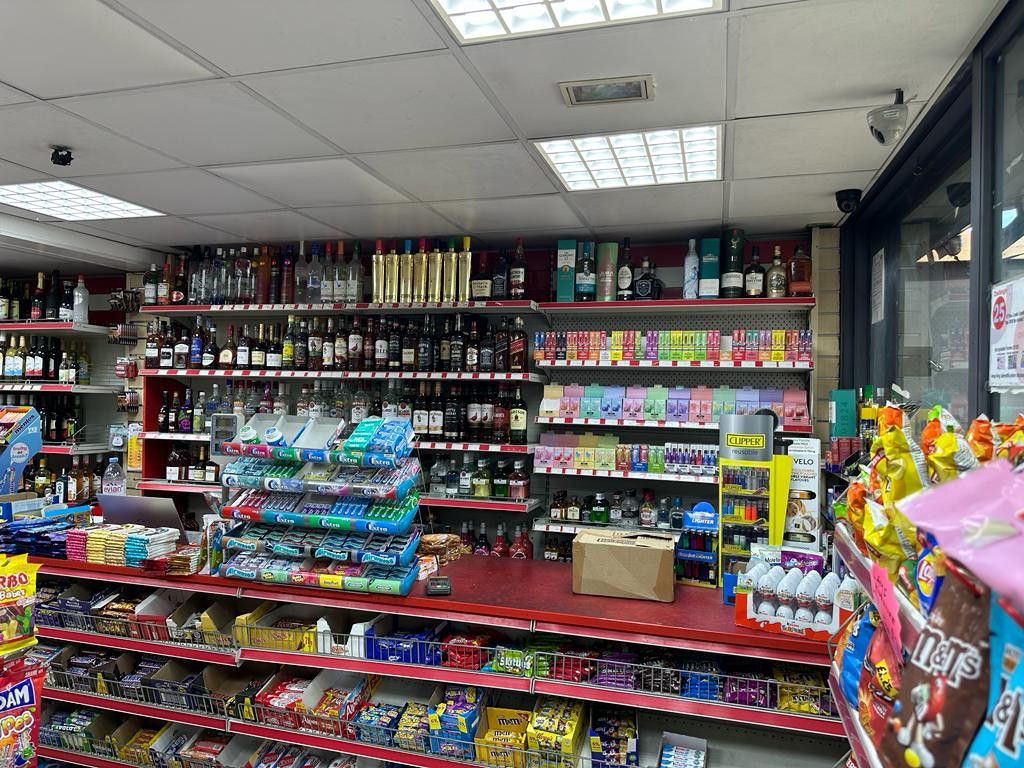 Property photo 2 of 6