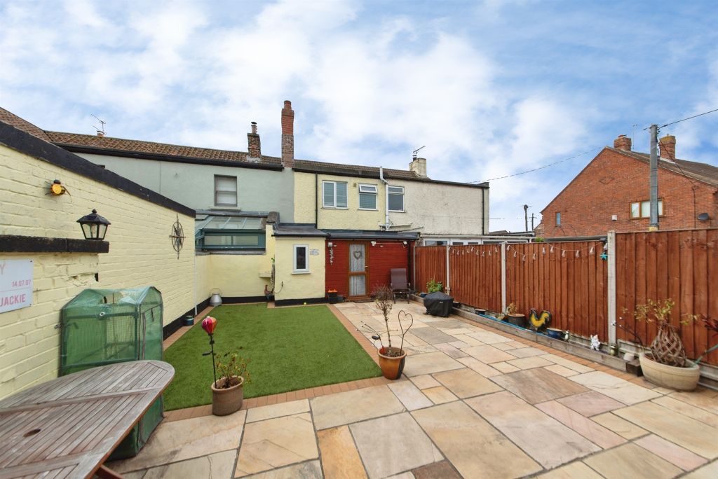 Property photo 2 of 13