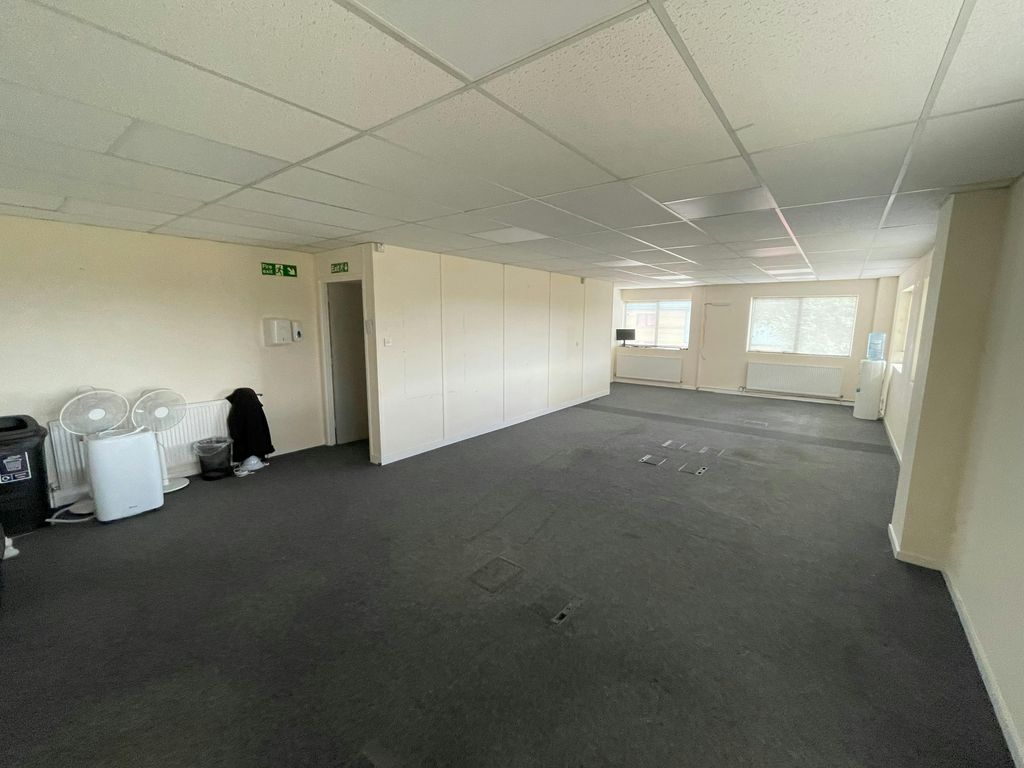 Property photo 3 of 6 Img_1552.Jpg