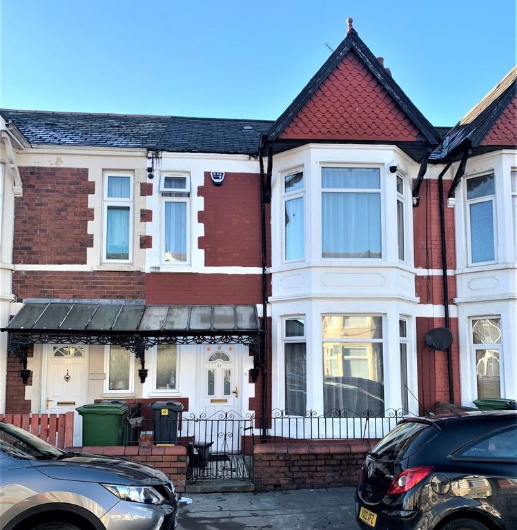 3 bed terraced house for sale Central