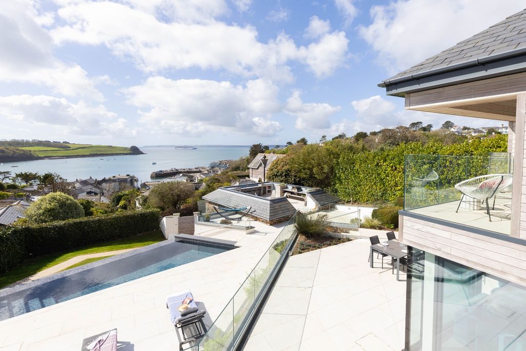 Additional image 4 of 4 bed detached house for saleAn Award-Winning Expression Of Coastal Living, Elevated Beyond The Ordinary. TR2