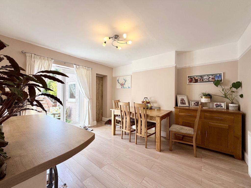 Property photo 3 of 21 Img_2769