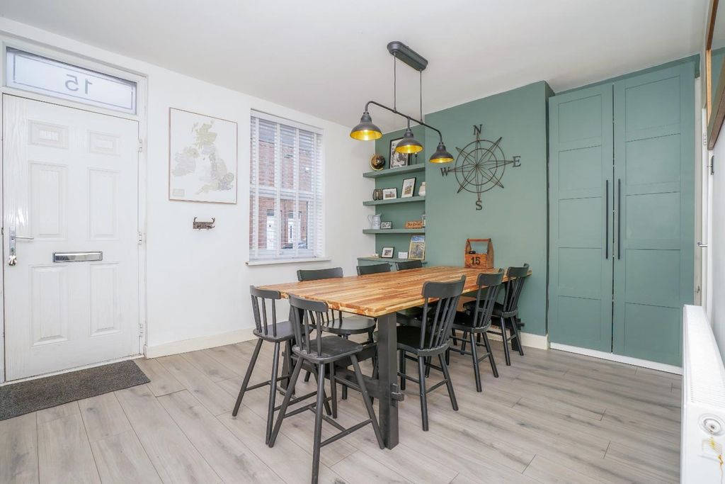 Property photo 2 of 22 15 Nalton Street, Selby, Yo8 4Ae_Dsc01461.Jpg