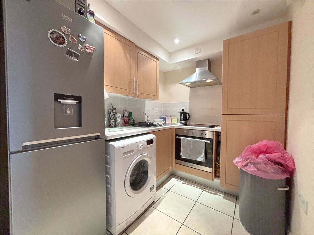 Property photo 3 of 8 Picture No. 08