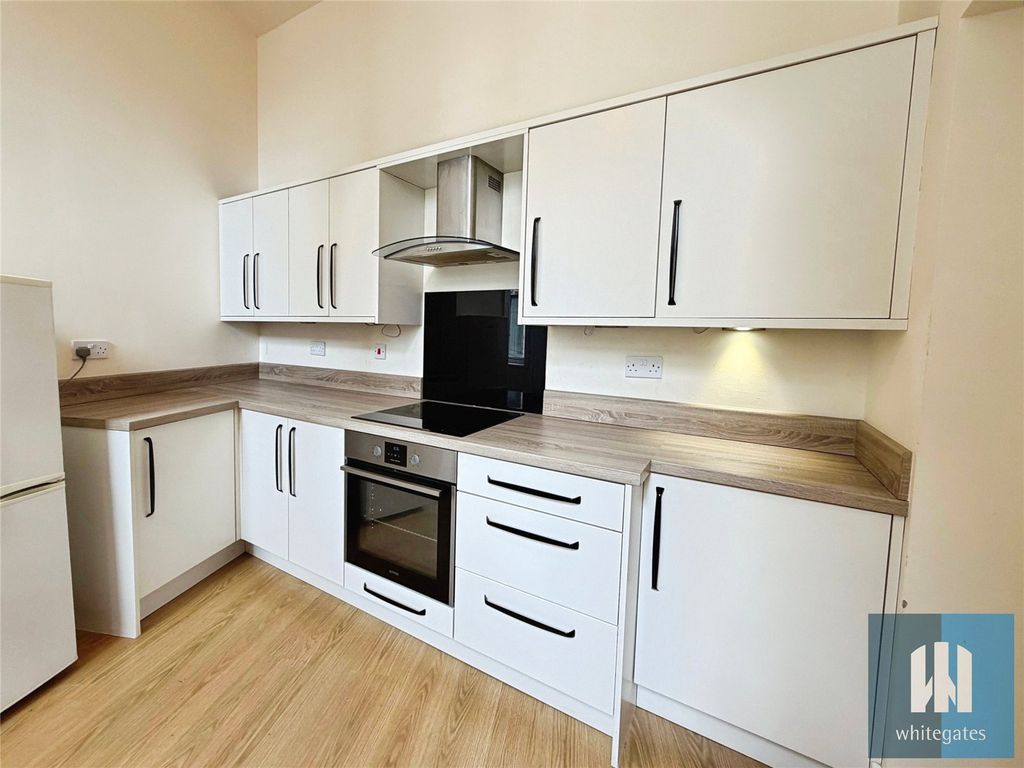 Property photo 2 of 15 Picture No. 69