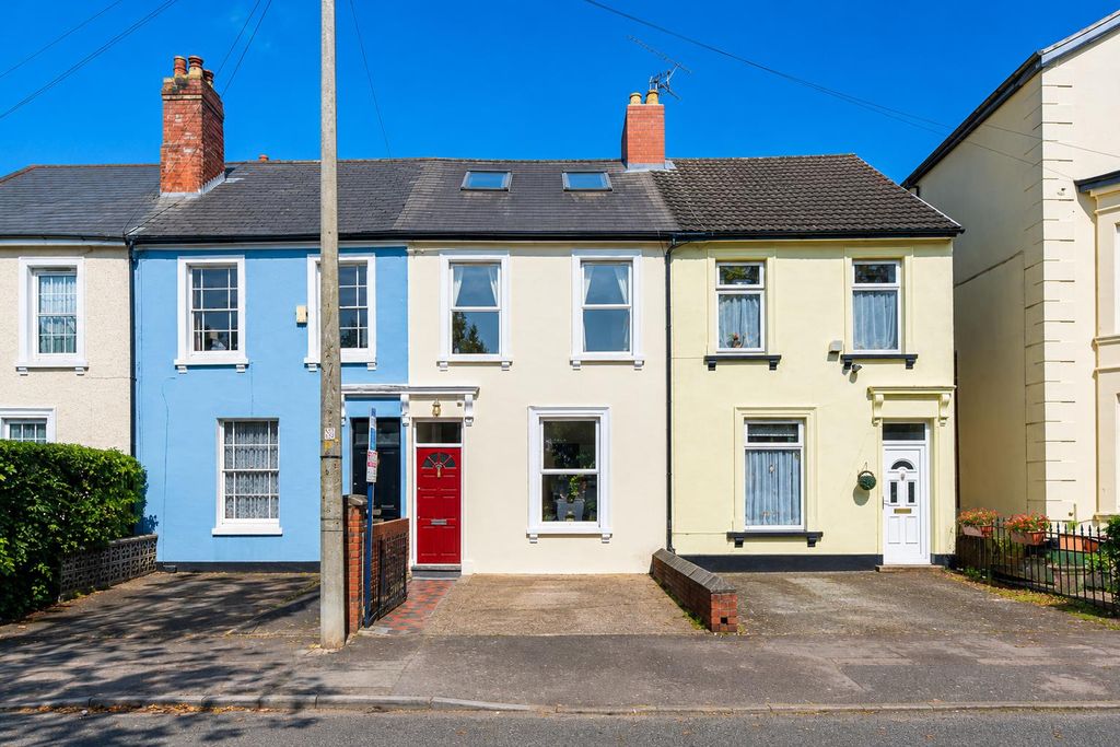 Property photo 1 of 14 Romilly Cres